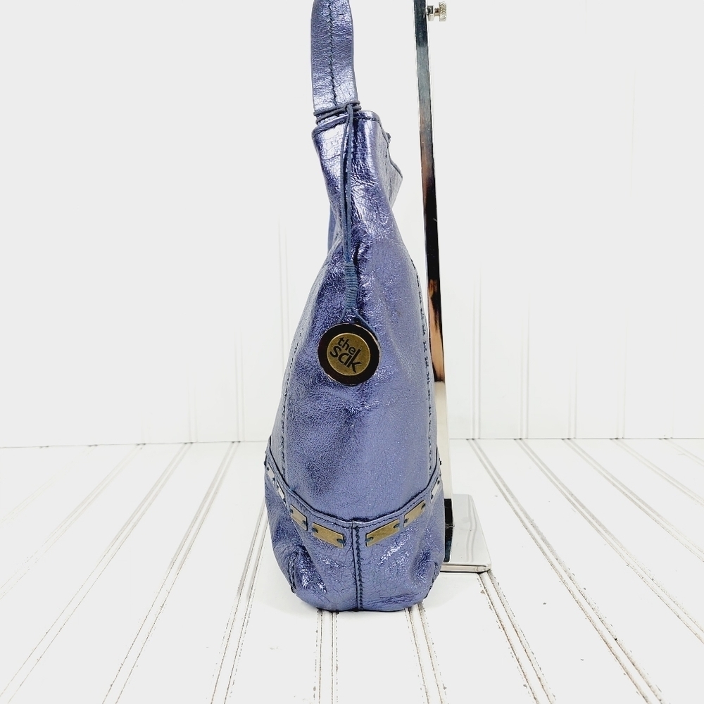 Metallic Blue Women’s Shoulder Bag - Picture 5 of 16